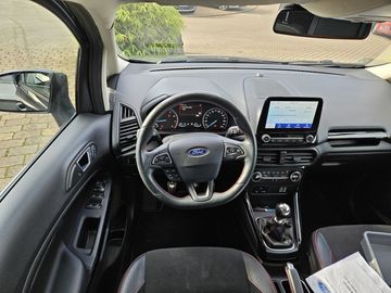 Car image 11