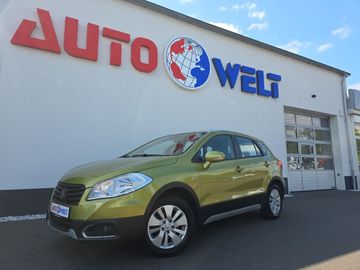 Car image 29