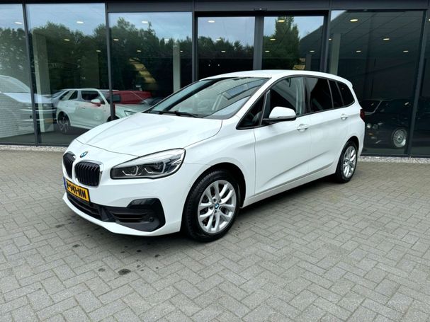 BMW 220i 141 kW image number 1