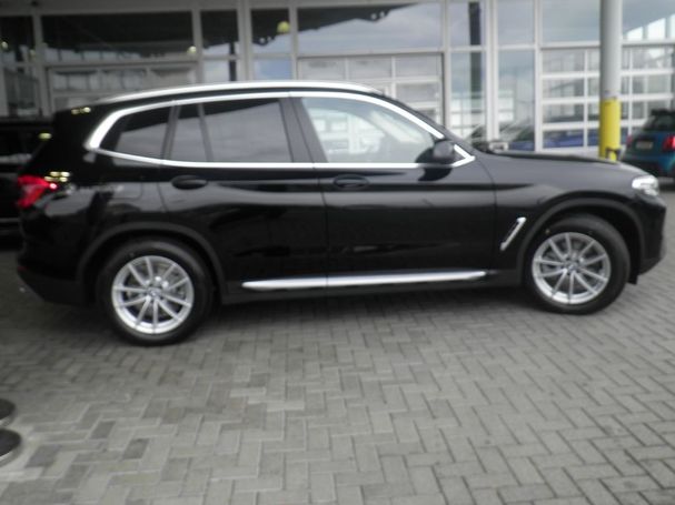 BMW X3 xDrive 140 kW image number 3