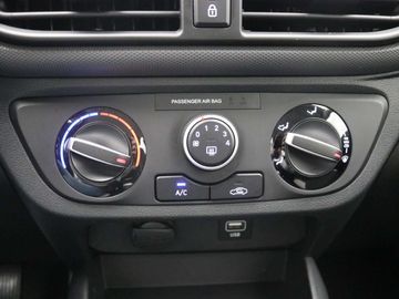 Car image 36