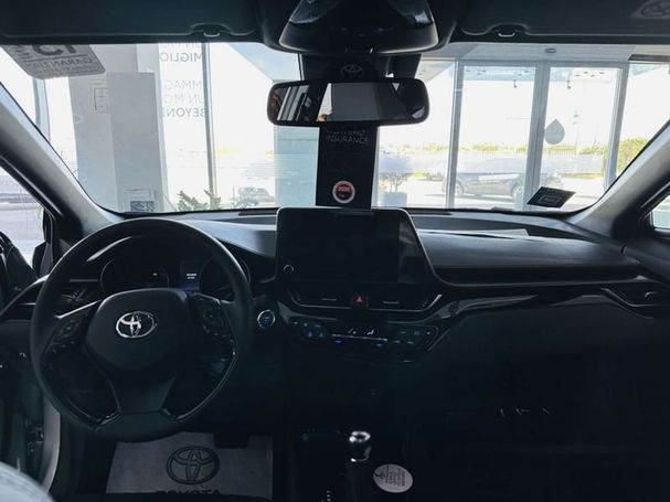 Toyota C-HR 2.0 Hybrid 135 kW image number 4