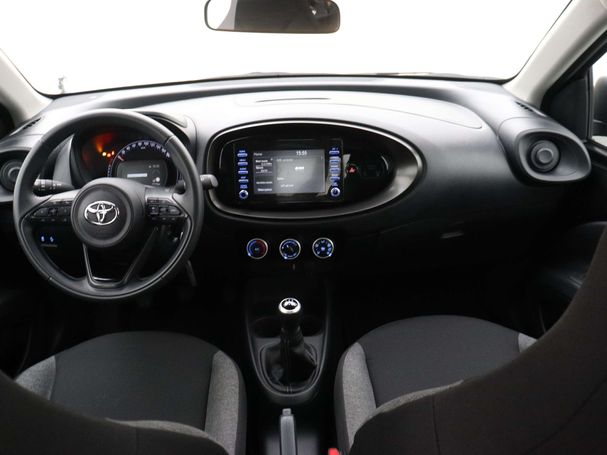 Toyota Aygo X 1.0 VVT-i 53 kW image number 4