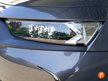 Car image 34