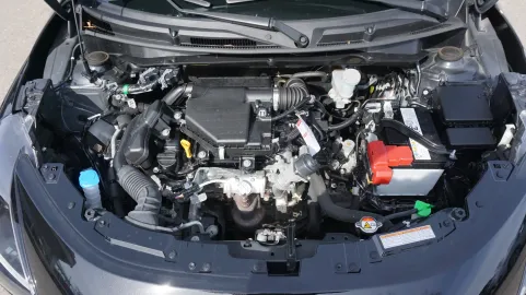 Car image 23