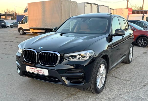 BMW X3 xDrive 140 kW image number 1