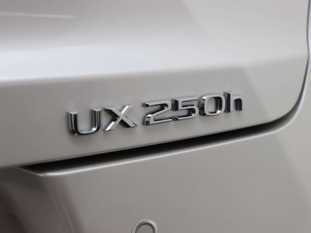 Lexus UX 250h 135 kW image number 33