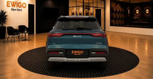 Car image 24
