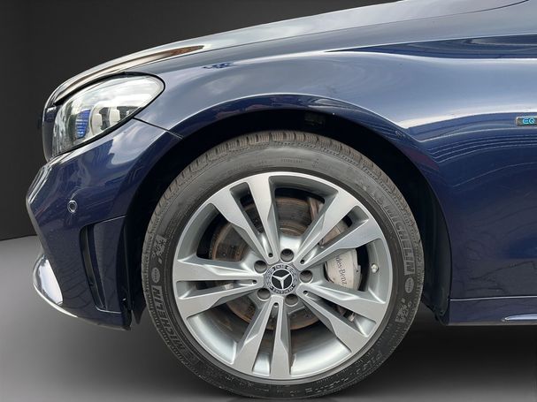 Mercedes-Benz C 300 225 kW image number 9