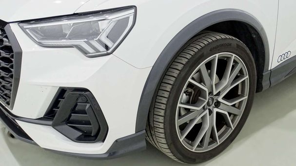 Audi Q3 35 TFSI S tronic Sportback 110 kW image number 6