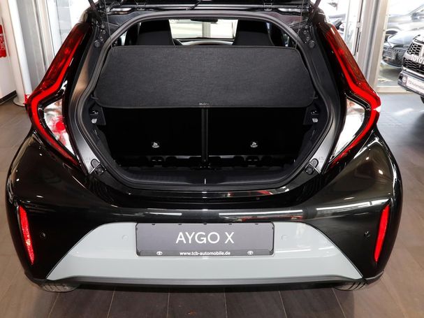 Toyota Aygo X 1.0 53 kW image number 9