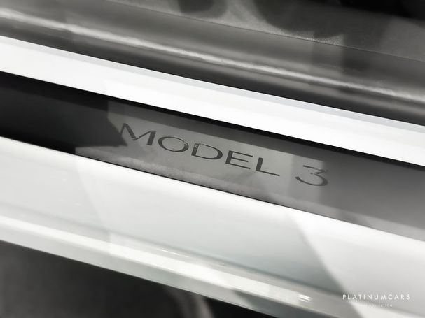 Tesla Model 3 Standard Range 208 kW image number 13