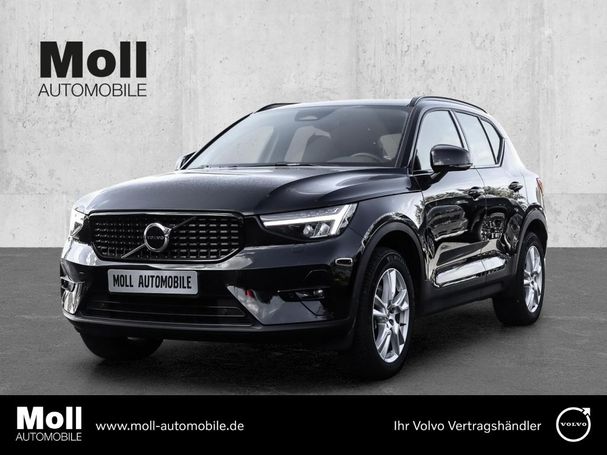 Volvo XC40 B3 Plus Dark 120 kW image number 1