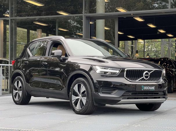 Volvo XC40 T5 Twin Engine Momentum 193 kW image number 2