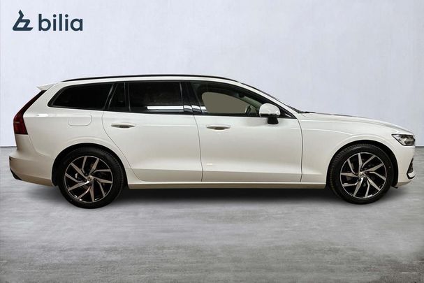 Volvo V60 D4 AWD Momentum 141 kW image number 18