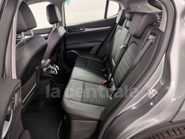 Alfa Romeo Stelvio 2.2 Diesel AT8 Super 140 kW image number 6