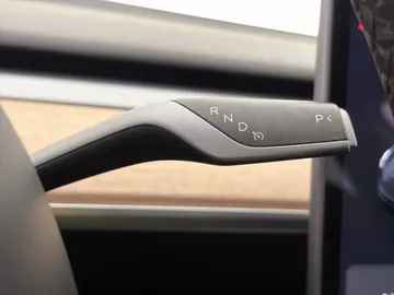 Car image 35