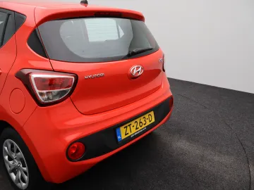 Car image 39