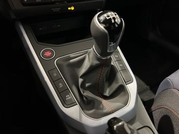 Car image 26