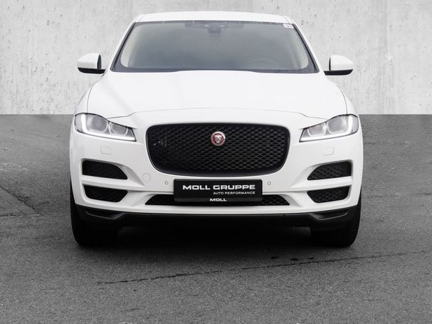 Jaguar F-Pace 20d AWD Pure 132 kW image number 3