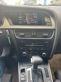 Car image 37