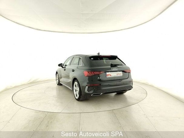 Audi A3 30 TDI S tronic S-line 85 kW image number 3