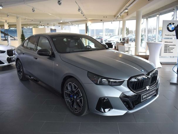 BMW i5 eDrive40 250 kW image number 3