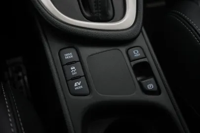 Car image 50