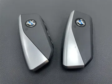 Car image 47