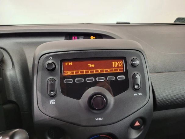 Toyota Aygo 53 kW image number 12