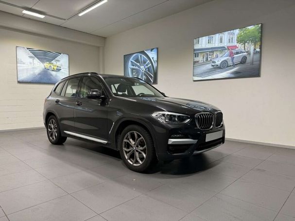 BMW X3 xDrive20d xLine 140 kW image number 1