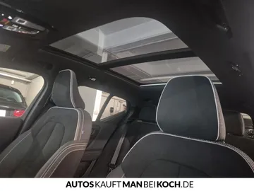 Car image 36