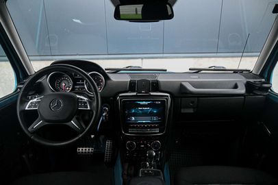 Car image 36