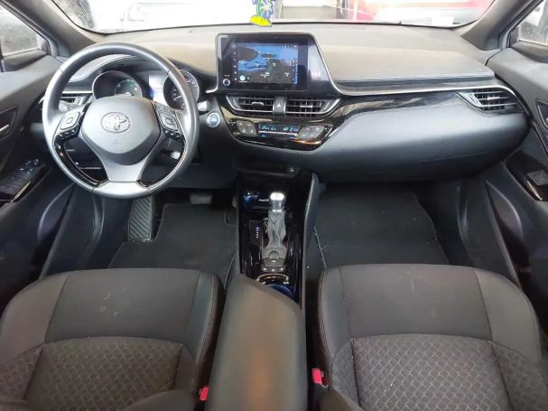 Toyota C-HR 1.8 Hybrid Style 90 kW image number 11