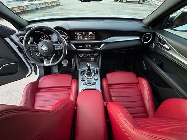 Alfa Romeo Stelvio 2.2 Q4 154 kW image number 10