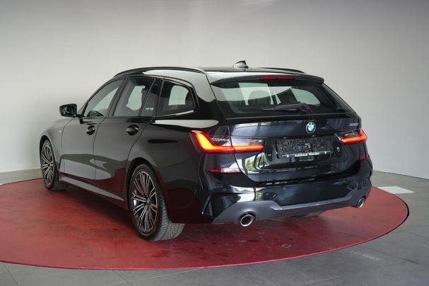 BMW 330i Touring M Sport 190 kW image number 4