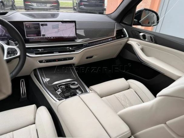 BMW X7 xDrive 250 kW image number 16