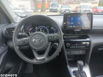 Car image 10