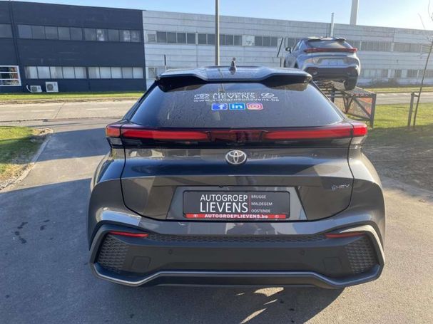 Toyota C-HR 2.0 Hybrid 145 kW image number 6