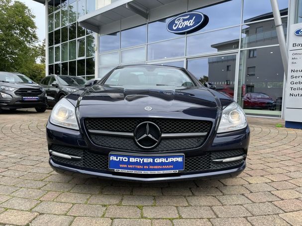 Mercedes-Benz SLK 200 BlueEFFICIENCY 7G-Tronic 135 kW image number 10