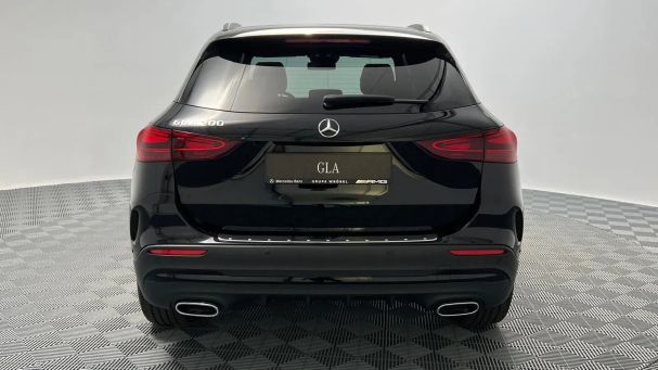 Mercedes-Benz GLA 200 120 kW image number 2