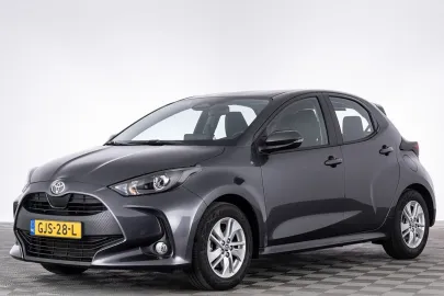 Car image 25