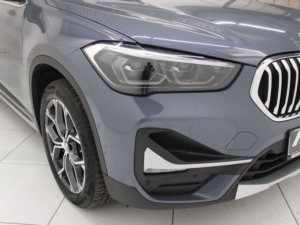 BMW X1 xDrive18d xLine 110 kW image number 10