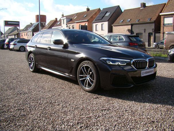 BMW 530 Touring xDrive 215 kW image number 2