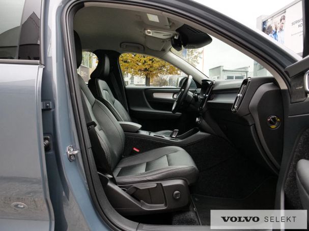 Volvo XC40 140 kW image number 28