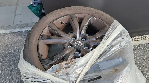 Car image 39