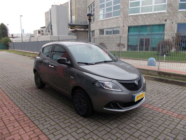 Lancia Ypsilon 51 kW image number 2