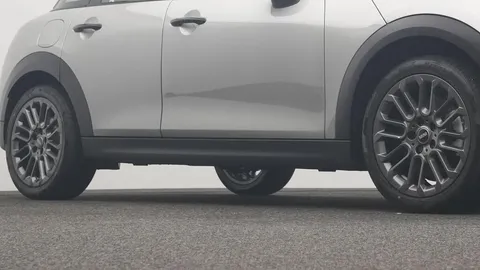 Car image 22
