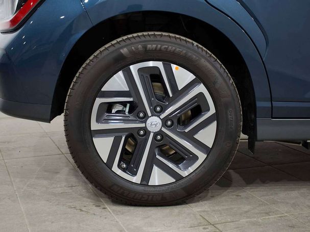 Hyundai Kona EV 150 kW image number 5