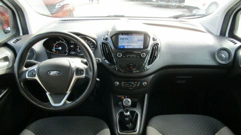 Car image 13